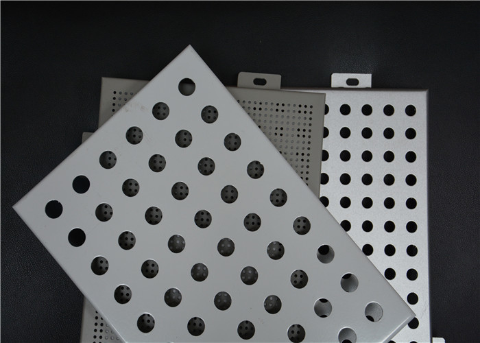 Good Plasticity Perforated Aluminum Plate 1mm Thick